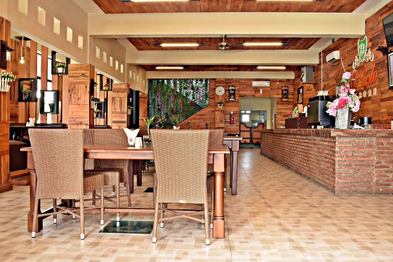 Meotel Purwokerto Exterior photo