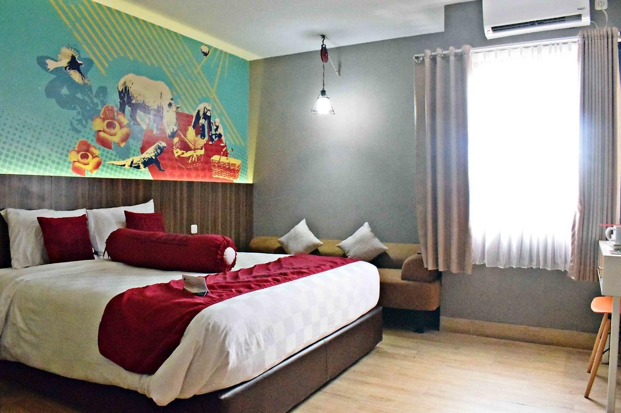 Meotel Purwokerto Exterior photo