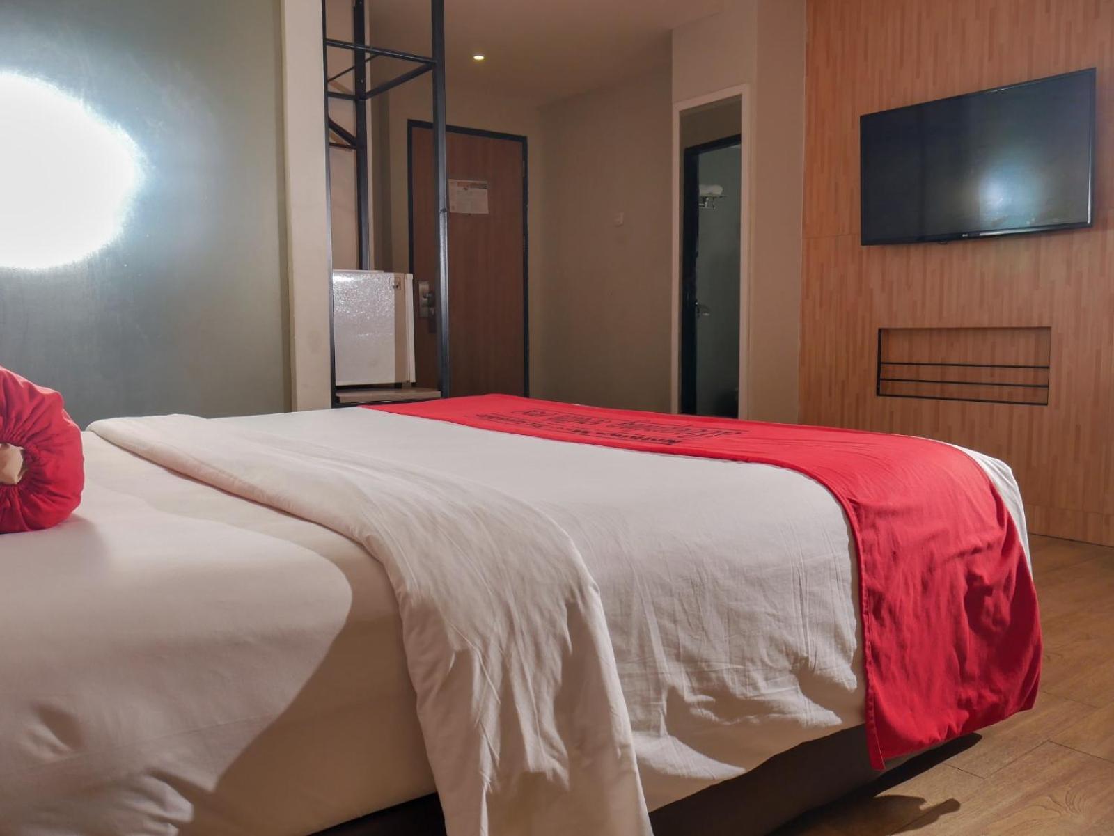 Meotel Purwokerto Exterior photo